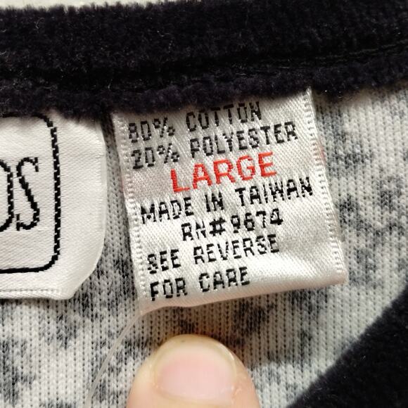 Needle & Threads Women's Size Large Black & White Snow Leopard Pullover Sweater - Picture 6 of 6